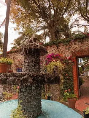Jardín al aire libre en Posada Los Alcatraces