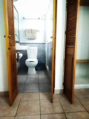 Un baño de Posada de los Angeles