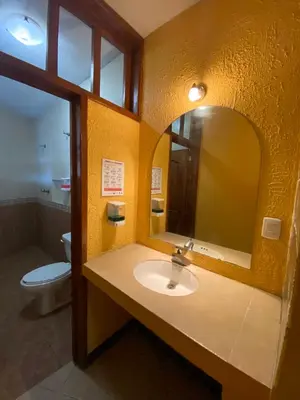 Un baño de Auto Hotel Villaferr
