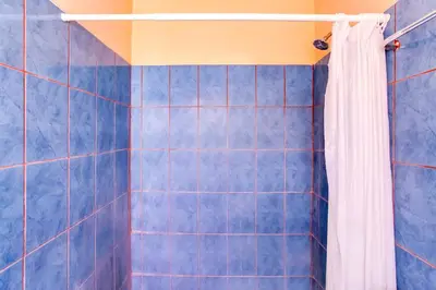 Un baño de OYO Hotel Margarita