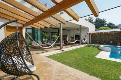 Piscina en o cerca de Luxury House Malinalco
