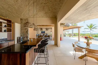 Plano de Casa Constantia Beach Front Villa