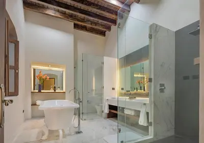 Un baño de Casa Barroca