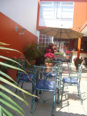 Un restaurante o sitio para comer en Hotel Camba