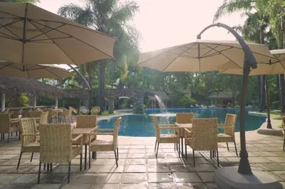 Piscina en o cerca de Santuario Jardín de la Abundancia