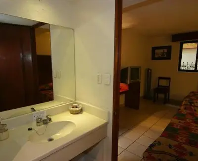 Un baño de Hotel Calenda