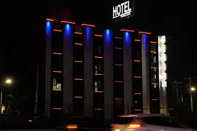 Edificio en el que se encuentra el hotel