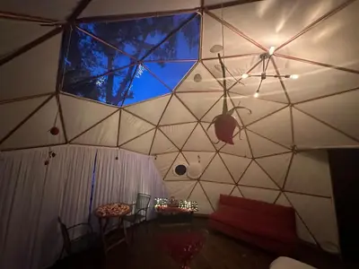 Zona de estar de MANDALA CAMP