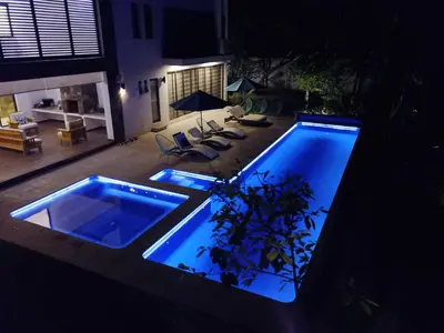 Piscina en o cerca de Casa Huitzil - La mejor casa de Malinalco con alberca y jacuzzi climatizados