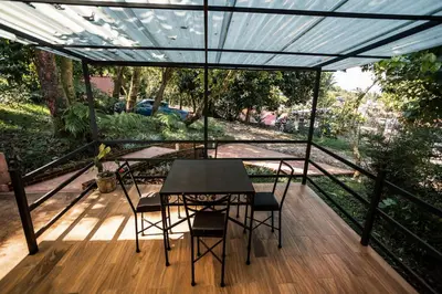 Jardín al aire libre en Cabañas Tonal Mesti