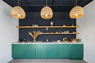 Una cocina o zona de cocina en HOLT - Villa Noria - La Casa del Barro Verde