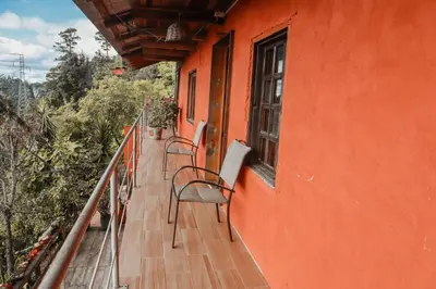 Un balcón o terraza de San José del Pacífico- Cabañas Camino al Cielo 4