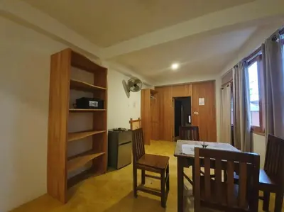 Una cocina o zona de cocina en LUNA DE MIEL con aire acondicionado