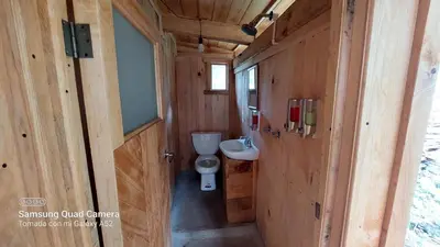 Un baño de Cabaña en el Bosque de San José del Pacífico