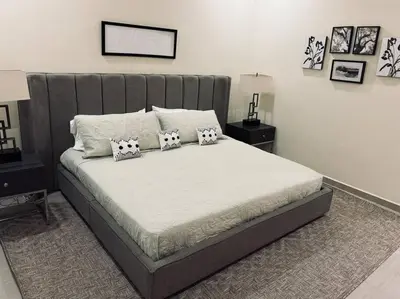 Cama o camas de una habitación en Luxurious First-Floor Apartment in Isla Residences