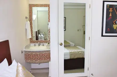 Un baño de Best Western Taxco