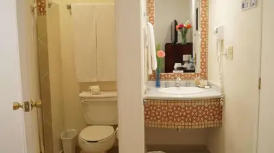 Un baño de Best Western Taxco
