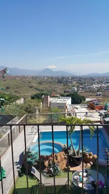 Piscina en o cerca de CASA PRIVADA CON ALBERCA VOLADA