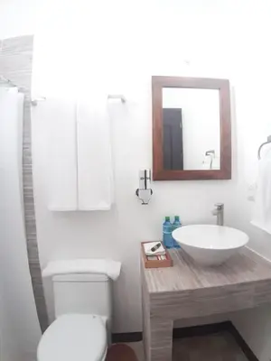 Un baño de Casa de las flores Hotel Boutique