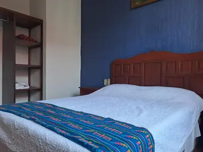 Cama o camas de una habitación en Casa Refugio Budget House 8 Rooms & 9 Bathrooms