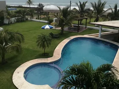 Piscina en o cerca de Hotel Arrecife Chachalacas