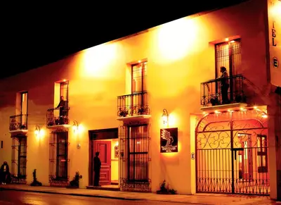 Edificio en el que se encuentra el hotel