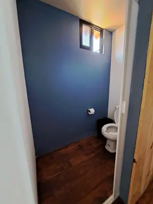 Un baño de Cabañas Alta Mar