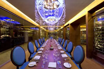 Un restaurante o sitio para comer en Palacio Mundo Imperial Riviera Diamante Acapulco