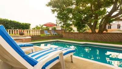 Piscina en o cerca de Castillo San Carlos Lomas de Cocoyoc con Cancha de Padel 16Huespedes