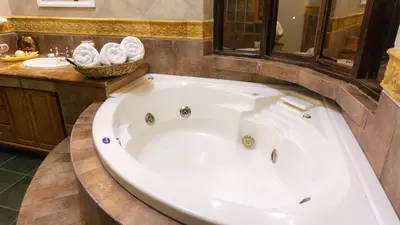 Un baño de Castillo San Carlos Lomas de Cocoyoc con Cancha de Padel 16Huespedes