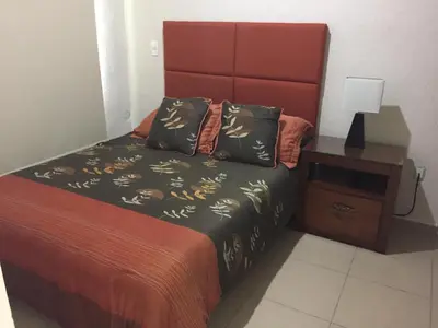 Cama o camas de una habitación en Acapulco, Departamento PB en Marina Diamante