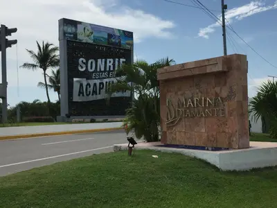 Plano de Acapulco, Departamento PB en Marina Diamante