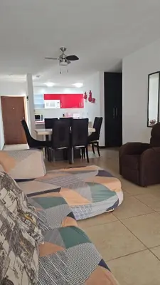 Zona de estar de Departamento en condominio Diamante Turquesa