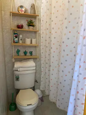 Un baño de Cálida habitación a 10 min de Santo Domingo