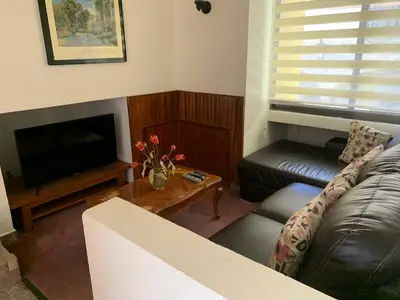 Zona de estar de Casa Galindo *a unos pasos del centro*