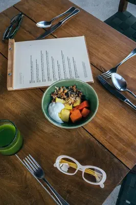 Comida en o cerca de este hotel