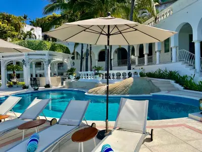 Piscina en o cerca de VILLA JADE LUXURY FULL SERVICE STAFF VILLA