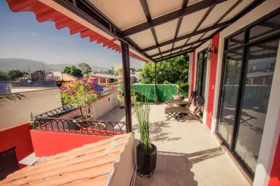 Un balcón o terraza de Casa del Barrio Apartments Oaxaca