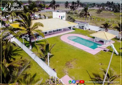 Piscina en o cerca de Villa la Ilusión Casa Vacacional