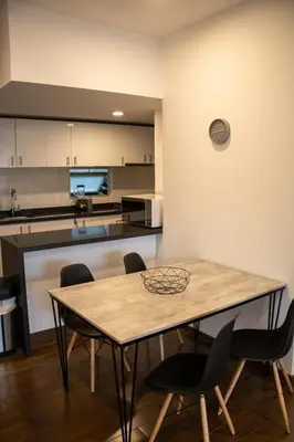 Una cocina o zona de cocina en Condo en Zona de Hospitales Condo en Planta Baja