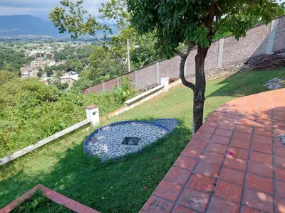 Vista general de una montaña o vista desde la casa o chalet