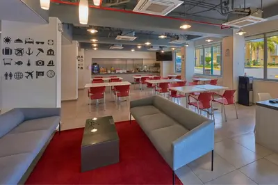 Zona de estar de City Express Junior by Marriott Puebla FINSA