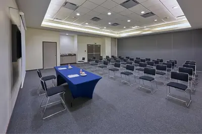Zona business o sala de conferencias en City Express Junior by Marriott Puebla FINSA