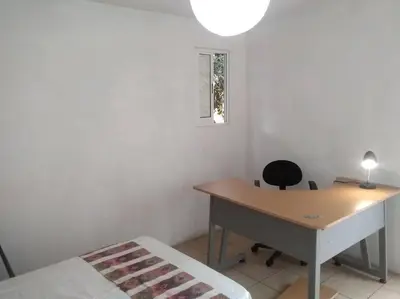 Plano de Estancia con entrada independiente en Zona Céntrica
