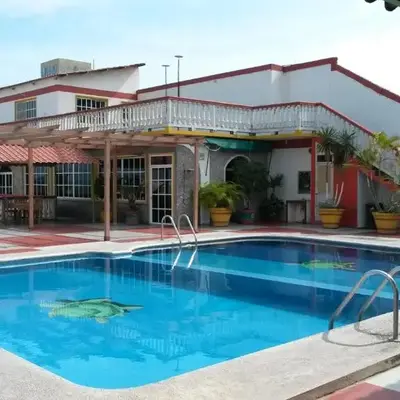 Hotel y Bungalows Monteverde