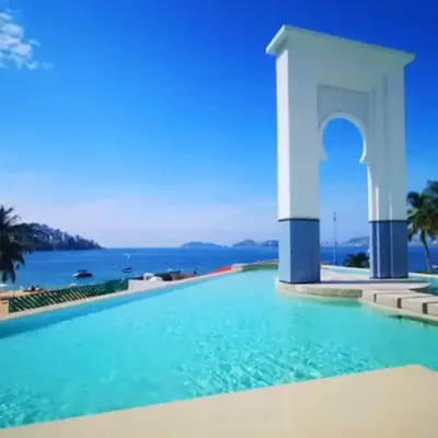 Apartamento con Piscina Frente al Mar en Acapulco