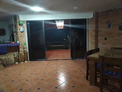 Plano de La Casa del Kiosco Azul Independiente Alberca Mascotas Gran Jardín
