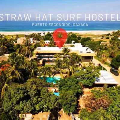Straw Hat Surf Hostel & Bar