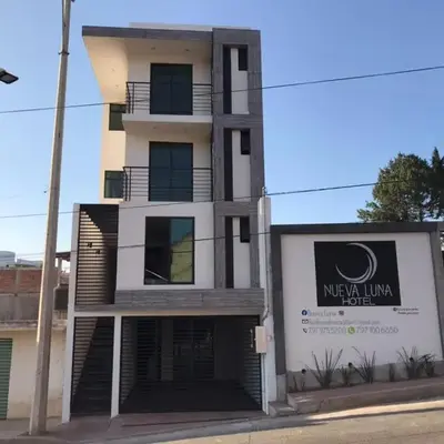 HOTEL NUEVA LUNA