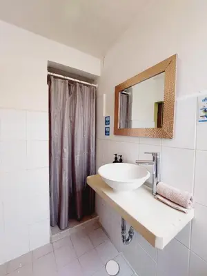Un baño de Hotel Galaxia